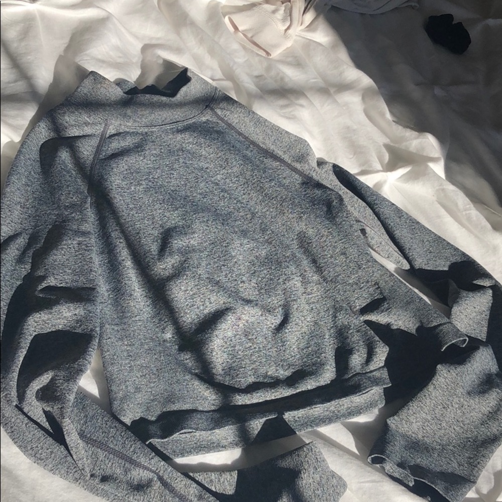 Forever 21 cropped turtle neck!!